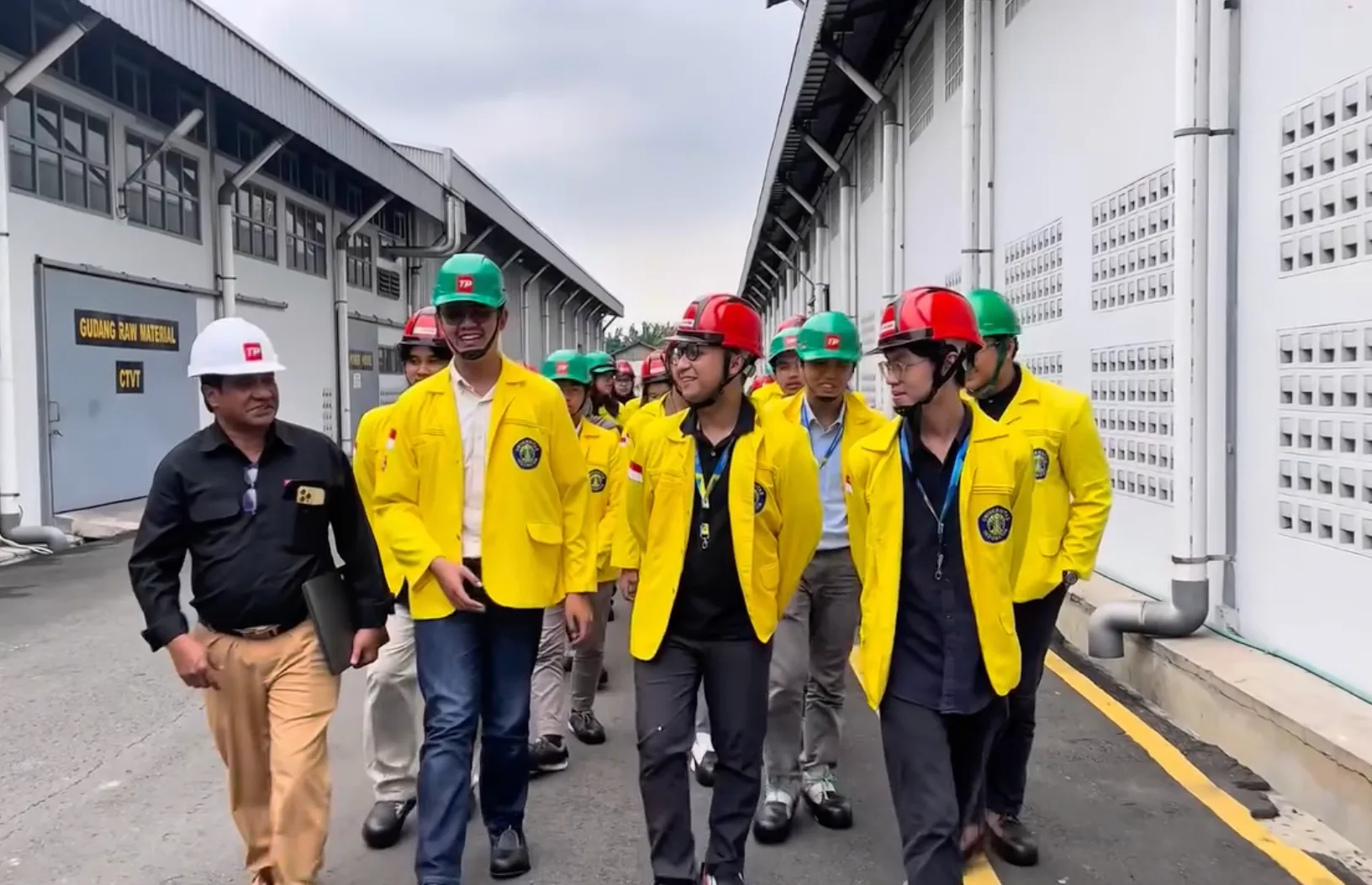 Screenshot 2025-12-02 at 10.04